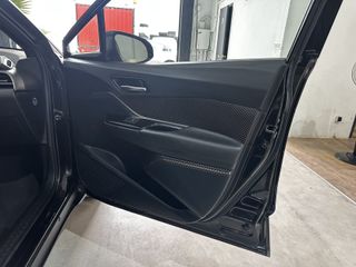 Toyota C-HR 1.8 Hybrid Distinctive 2017