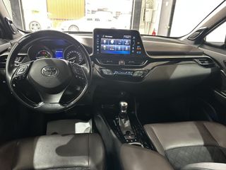 Toyota C-HR 1.8 Hybrid Distinctive 2017