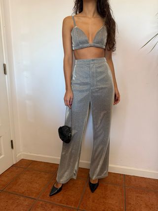 Conjunto Lurex Prateado Calças e Top