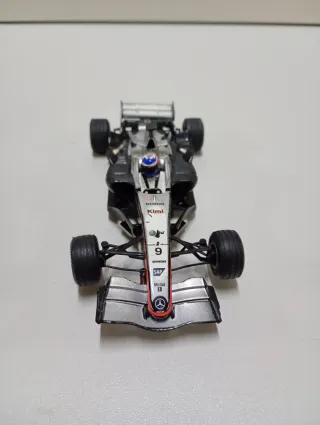 Scalextric McLaren Mercedes