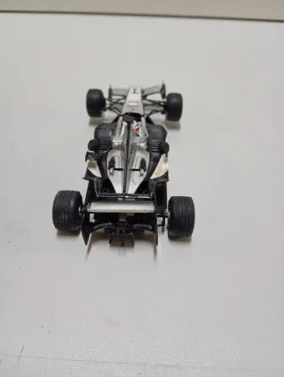 Scalextric McLaren Mercedes