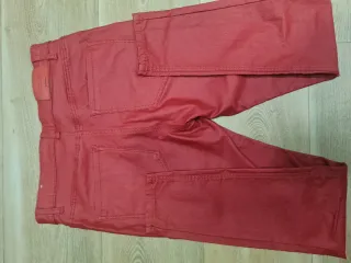 Pantalón Stradivarius Rojo Talla 40