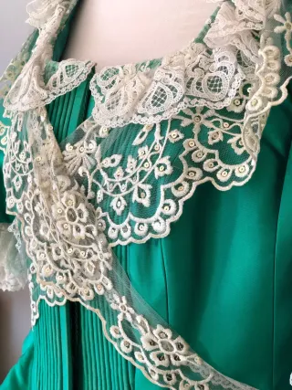 Traje de Fallera Verde y Amarillo