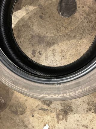 Neumático Hankook 215/50/17