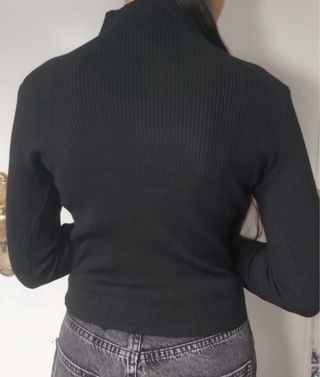 Top manga larga con flecos plateados