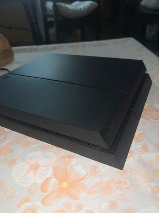 Consola PlayStation 4 (PS4) Negra