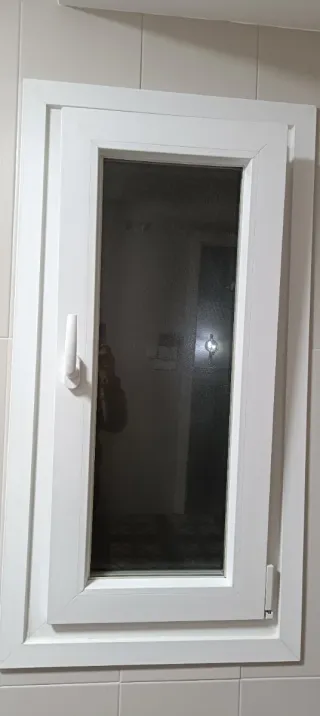 Ventana PVC Oscilobatiente