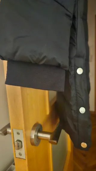 Abrigo acolchado Hollister Negro Talla M