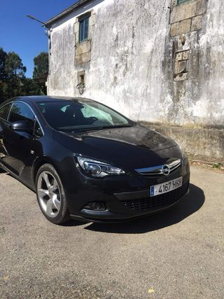 Opel Astra J GTC