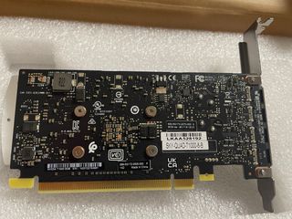 Tarjeta Gráfica NVIDIA T1000 8GB DDR6 ESTADO NUEVA