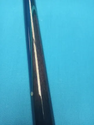 Artemis Taco de Billar y Funda Negra