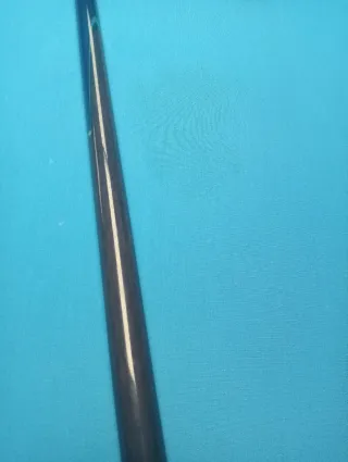 Artemis Taco de Billar y Funda Negra