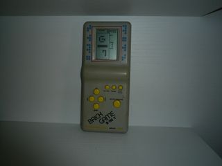 Consola Brick Game 9 en 1 Beige