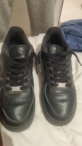 Nike Air Force 1 Negras Talla 39