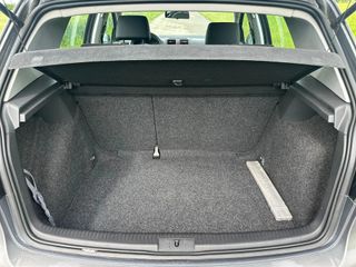 Volkswagen Golf 2004