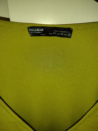 Body Pull&Bear verde oliva M
