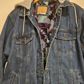 Cazadora Vaquera Pull and Bear con Forro