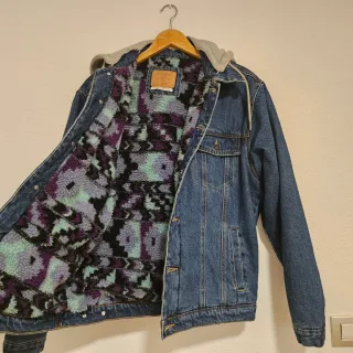 Cazadora Vaquera Pull and Bear con Forro