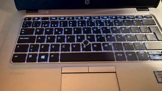 Portátil HP EliteBook 820 G3