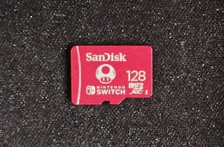 Nintendo Switch Lite Amarela + Case + Cartão 128GB