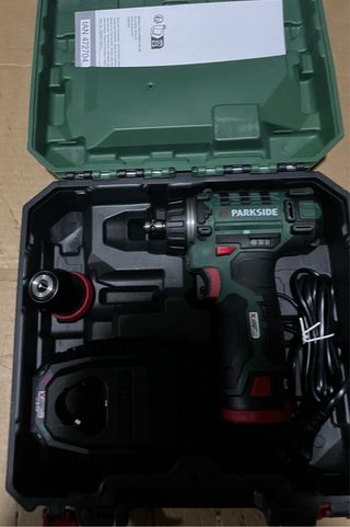Atornillador taladro completo 12v Parkside
