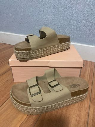 Sandalias Bosanova Beige Plataforma
