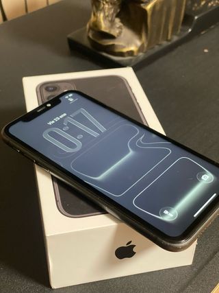 iPhone 11