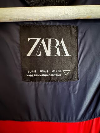 Plumas Zara Azul Repelente al Agua