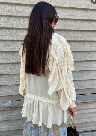 Blusa Zara volantes y encaje colección