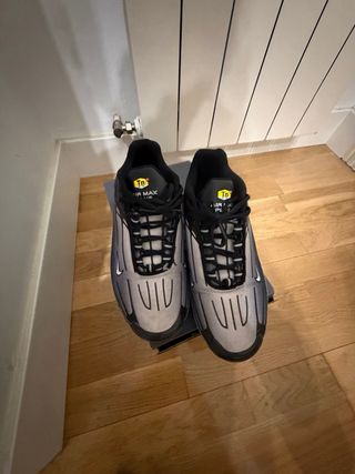 Zapatillas Nike Air Max TN Negras y Grises