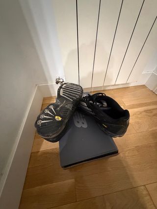 Zapatillas Nike Air Max TN Negras y Grises