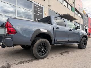 Toyota Hilux 2.4d4d 150cv 2019
