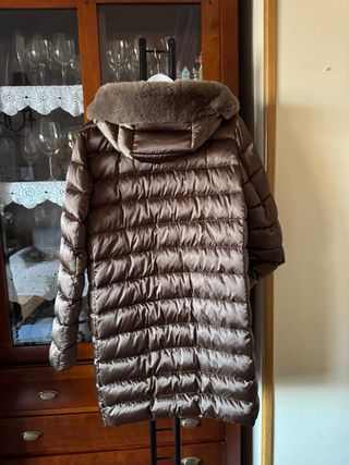 Plumas Geox con pelo marrón