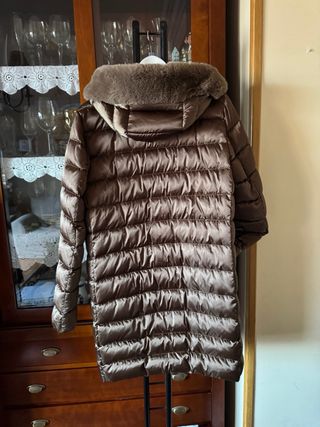 Plumas Geox con pelo marrón