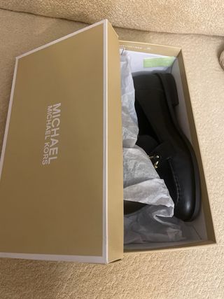 Zapatos Michael Kors Mujer Negros con Logo MK Dora