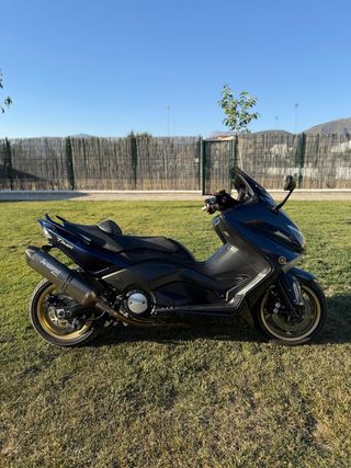 Yamaha TMAX 530