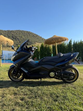 Yamaha TMAX 530