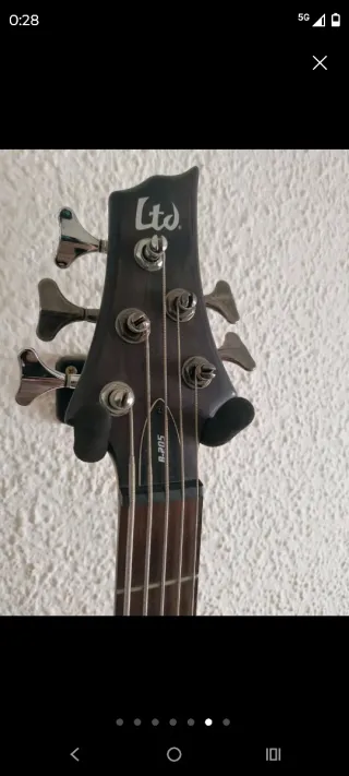 Bajo LTD B205
