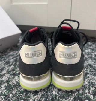 Zapatillas Munich 38 Nuevas Caja Piel