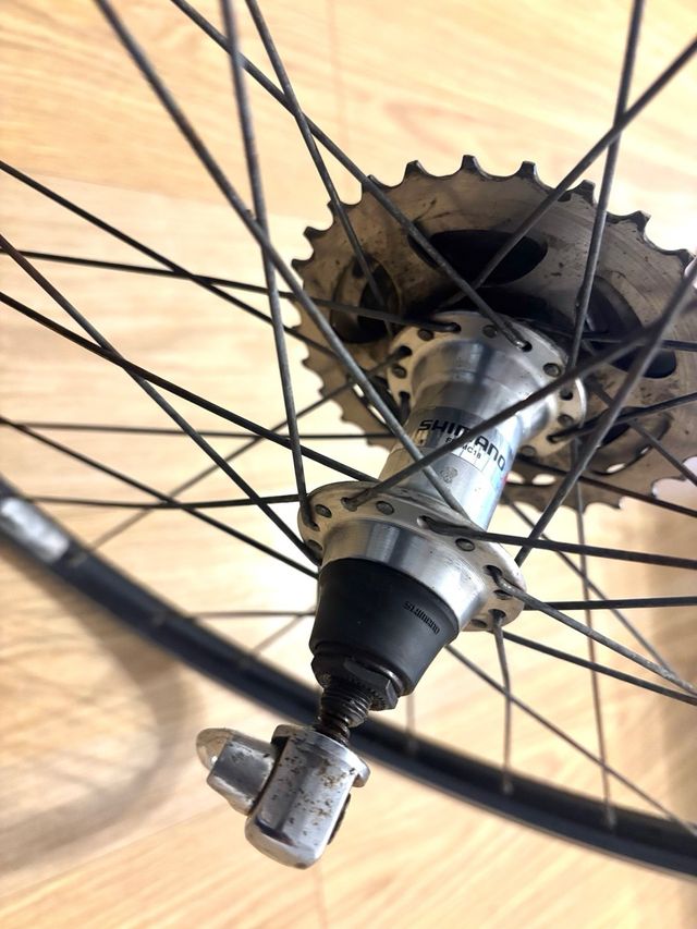 Rueda trasera MTB 26” con cassette 8v