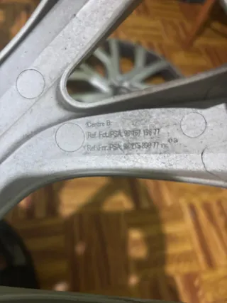 Tapacubos Citroën 16"