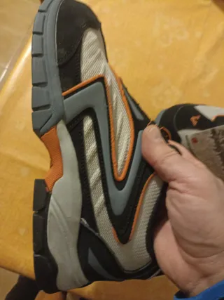 Scarpe antinfortunistiche Vibram (nuove)