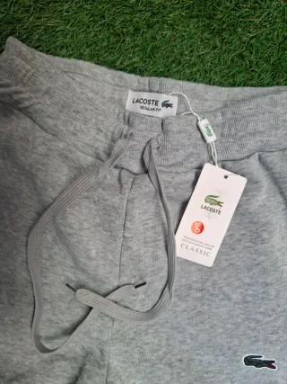 Pantalón deportivo gris Lacoste