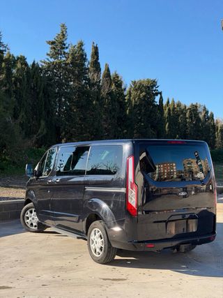 FORD TOURNEO CUSTOM 2015 8 PLAZAS