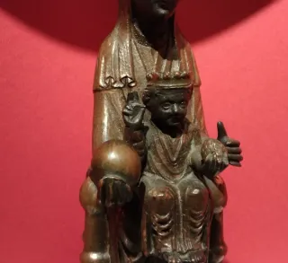 ANTIGUA VIRGEN DE MONTSERRAT / 1950 / COBRE.