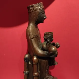 ANTIGUA VIRGEN DE MONTSERRAT / 1950 / COBRE.