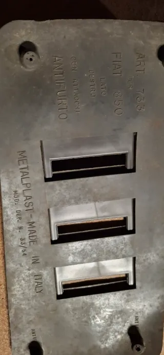 Copri radiatore griglia cofano Fiat 850