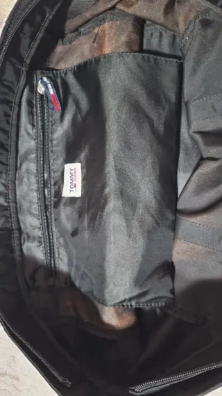 Bolso Grande Negro Tommy Hilfiger