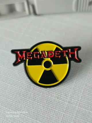 Pin Megadeth , Nuclear