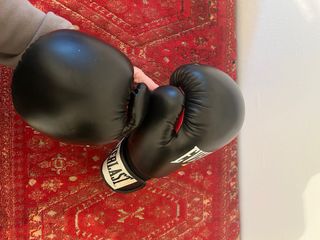 Pack Boxeo: Guantes, Coquilla y Espinilleras